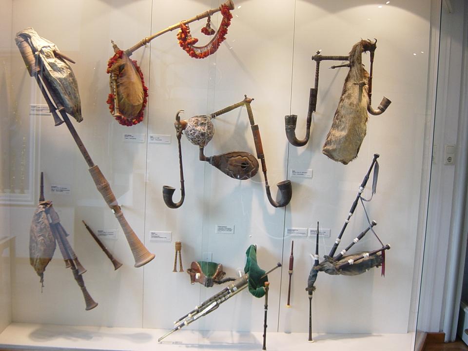 31 bagpipes.JPG